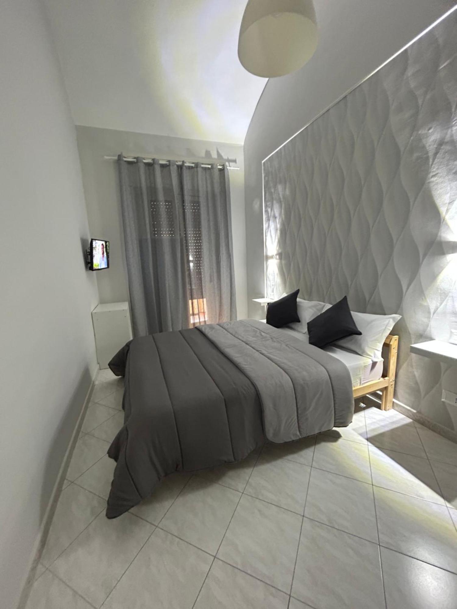 Ac Domus *